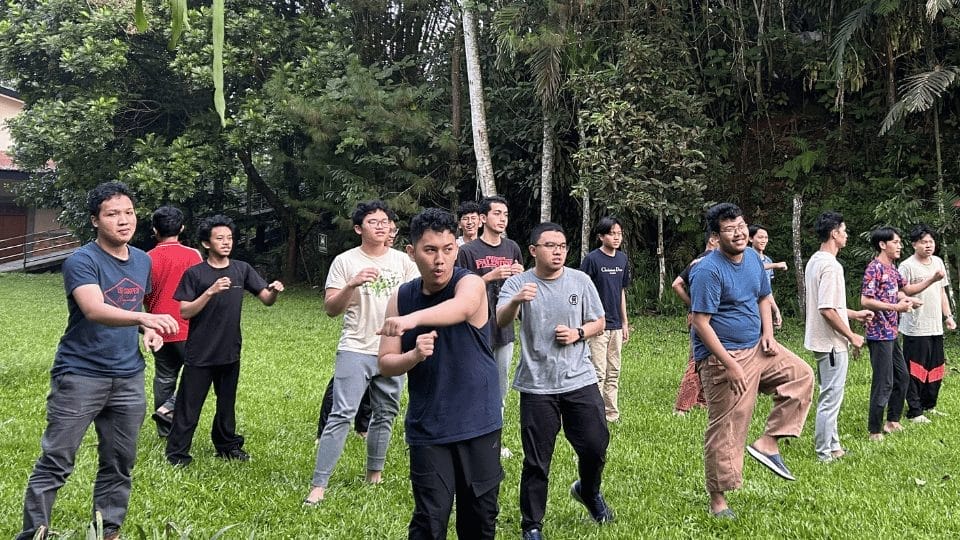 Dauroh Alumni